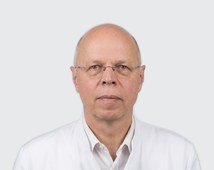 Проф. Клаус Байер