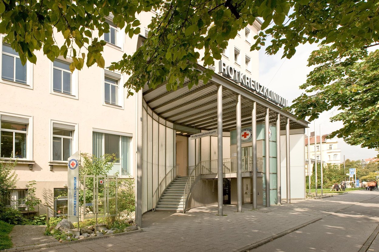 Red Cross Clinic Munich building exterior